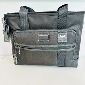 NEW TUMI ALPHA CANVAS AND LEATHER BLACK EXPANDABLE LAPTOP CASE BAG UNISEX